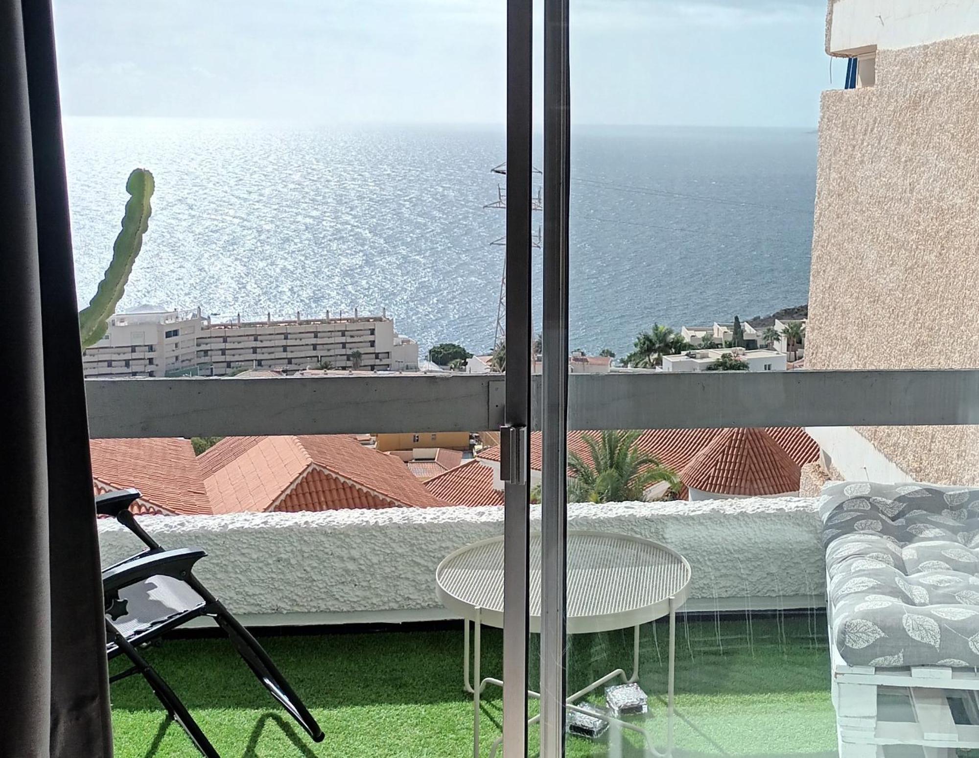 Modern Open-Plan Studio With Terrace And Sea View Tabaiba 外观 照片